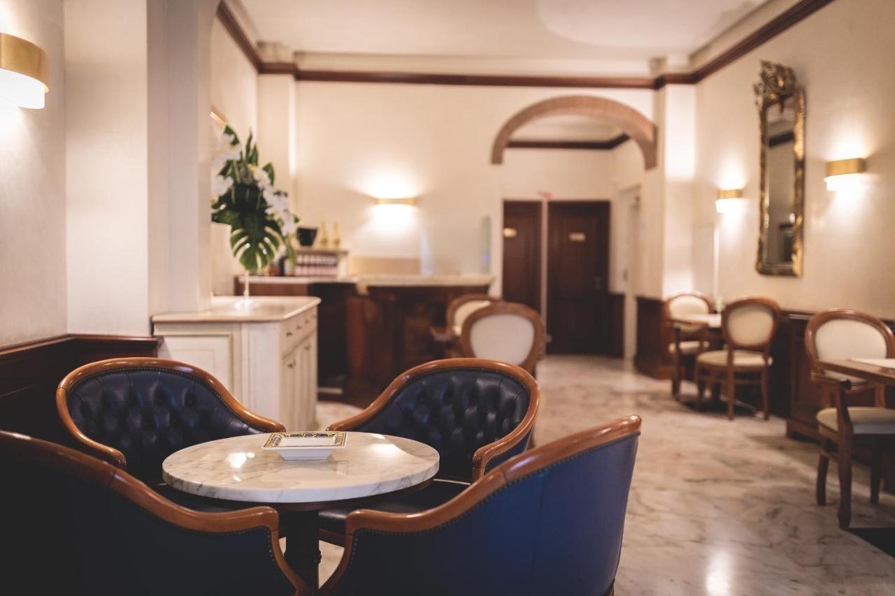 Hotel Posta Чечина Екстер'єр фото