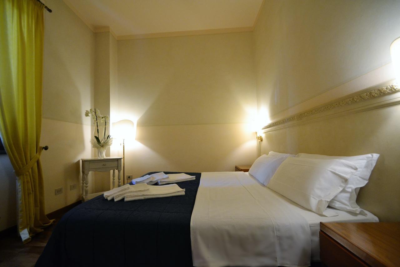 Hotel Posta Чечина Екстер'єр фото