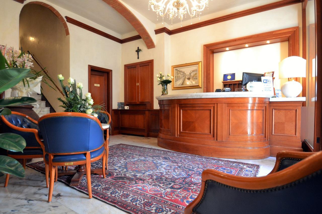 Hotel Posta Чечина Екстер'єр фото