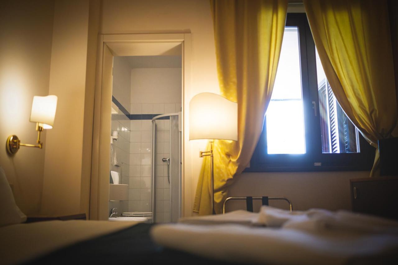Hotel Posta Чечина Екстер'єр фото